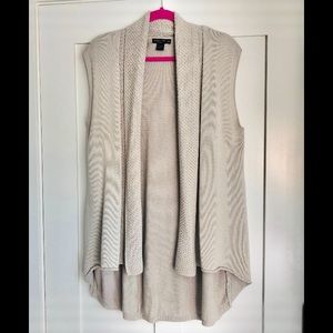 Hayden Park open front sleeveless cardigan